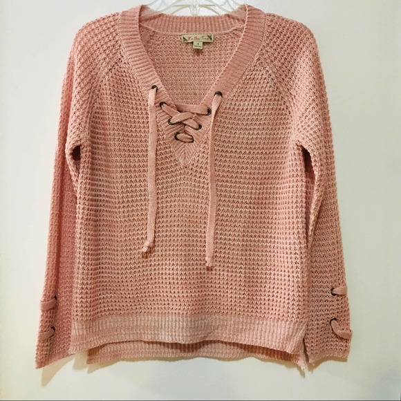 It’s Our Time‎ Soft pink loose knit sweater with lace up V-neck - Picture 1 of 6
